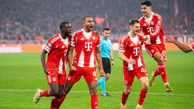 麦克阿瑟 麦克阿瑟